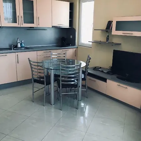 Apartment Апартаменти Ива *