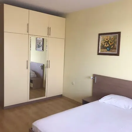 Apartment Апартаменти Ива *